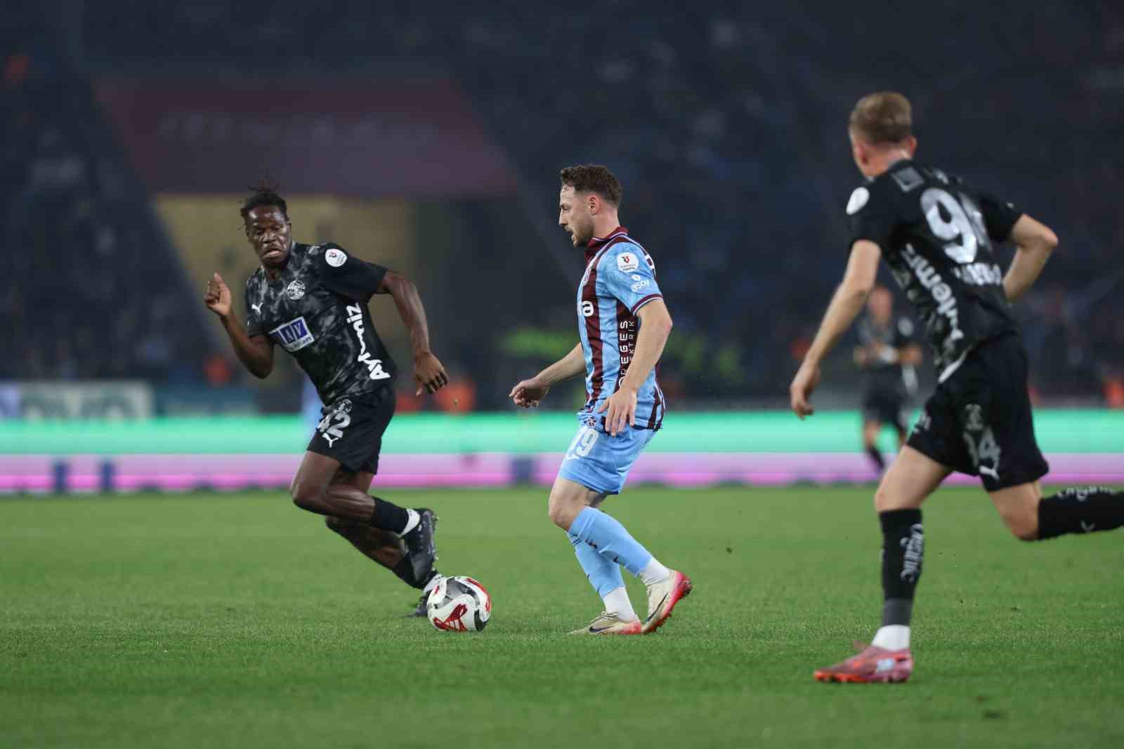 trendyol super lig trabzonspor 1 alanyaspor 0 ilk yari 4 CV8GrpzT
