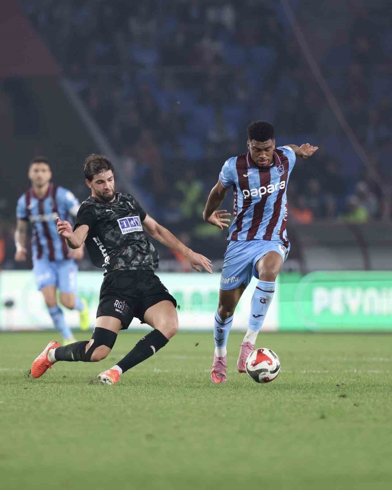 trendyol super lig trabzonspor 1 alanyaspor 0 ilk yari 8