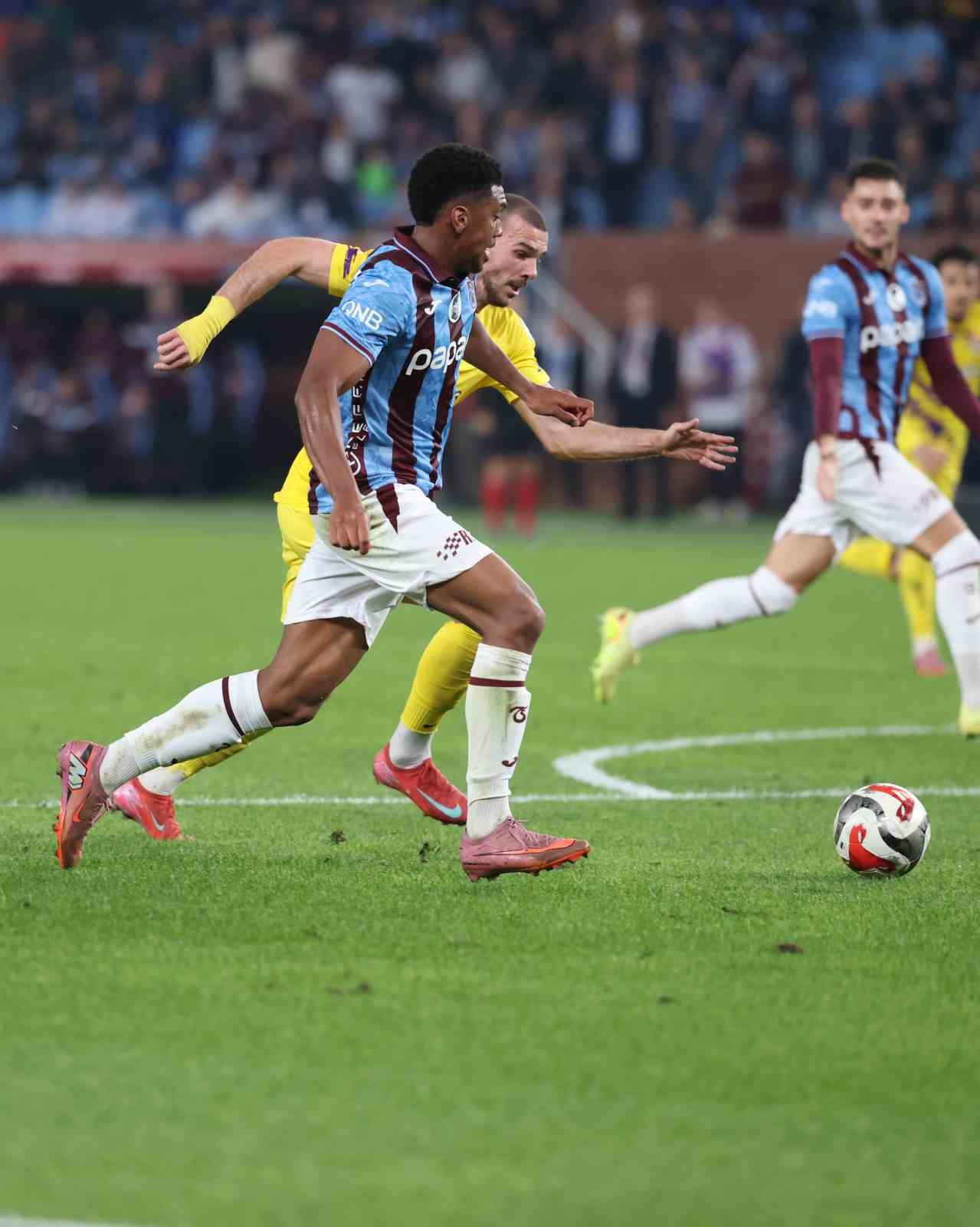 Trendyol Süper Lig: Trabzonspor: 1 - Eyüpspor: 0 (İlk yarı) 23 trendyol super lig trabzonspor 1 eyupspor 0 ilk yari 19 9QeS7eI8