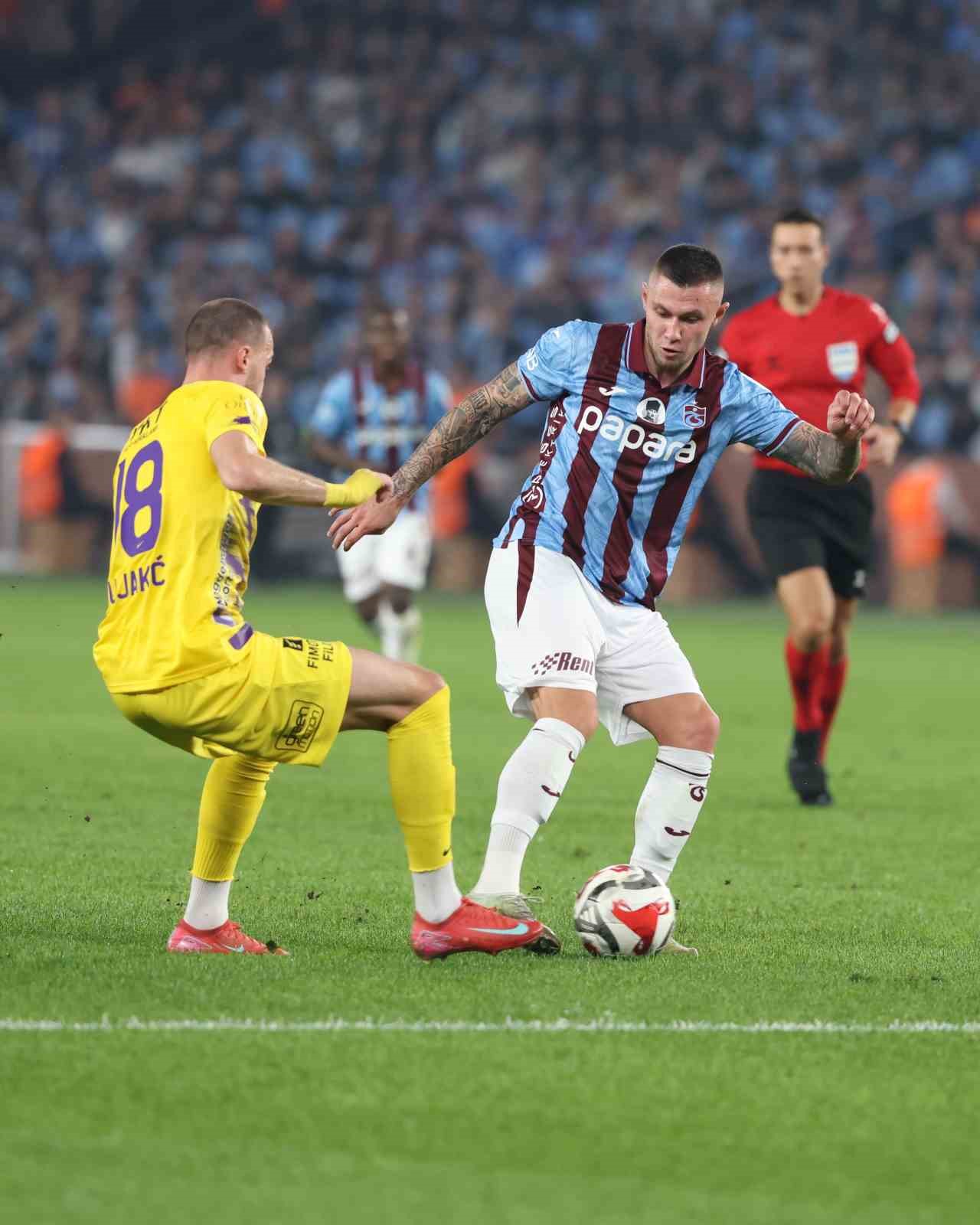 Trendyol Süper Lig: Trabzonspor: 1 - Eyüpspor: 0 (İlk yarı) 13 trendyol super lig trabzonspor 1 eyupspor 0 ilk yari 9 5ZnuEl38