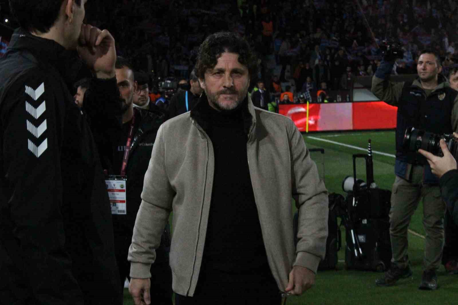 trendyol super lig trabzonspor 1 fenerbahce 1 mac devam ediyor 1 iYhOUW7K