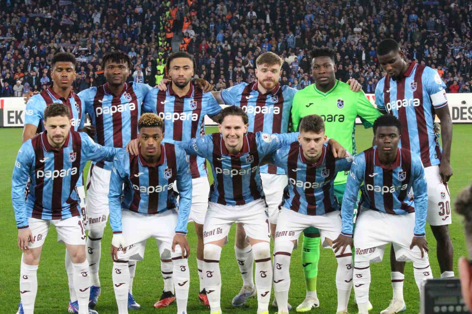 trendyol super lig trabzonspor 1 fenerbahce 1 mac devam ediyor 6 CO7HK4Yw