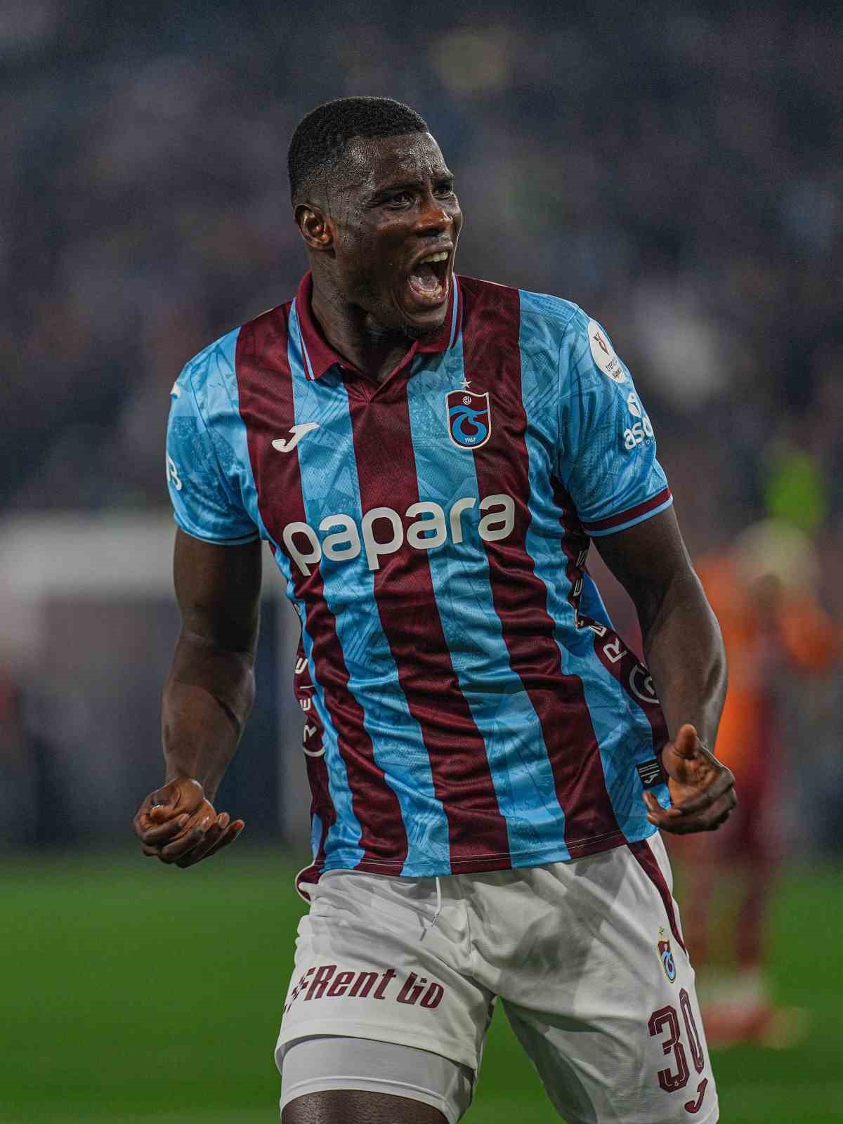trendyol super lig trabzonspor 1 galatasaray 0 mac devam ediyor 0 SJVcrPWI