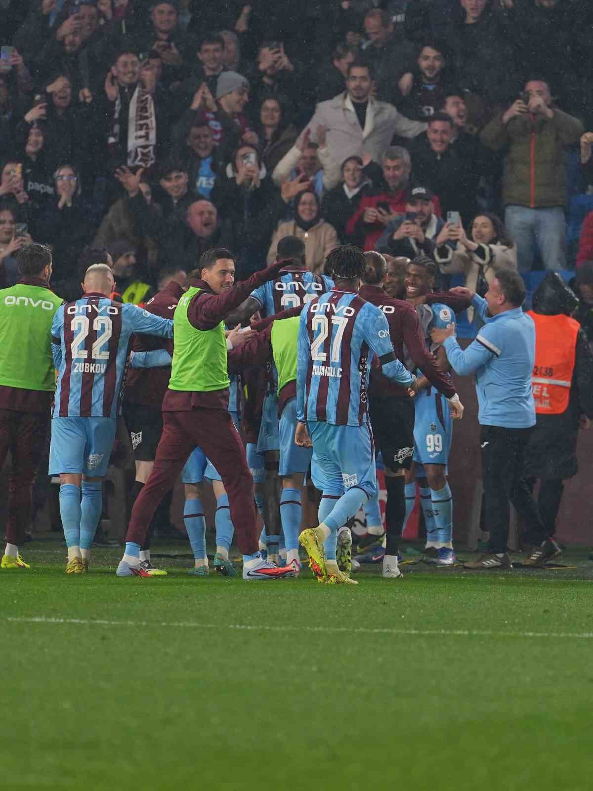 Trendyol Süper Lig: Trabzonspor: 1 - RAMS Başakşehir: 1 (Maç sonucu) 12 trendyol super lig trabzonspor 1 rams basaksehir 1 mac sonucu 8 1PRXwi6w