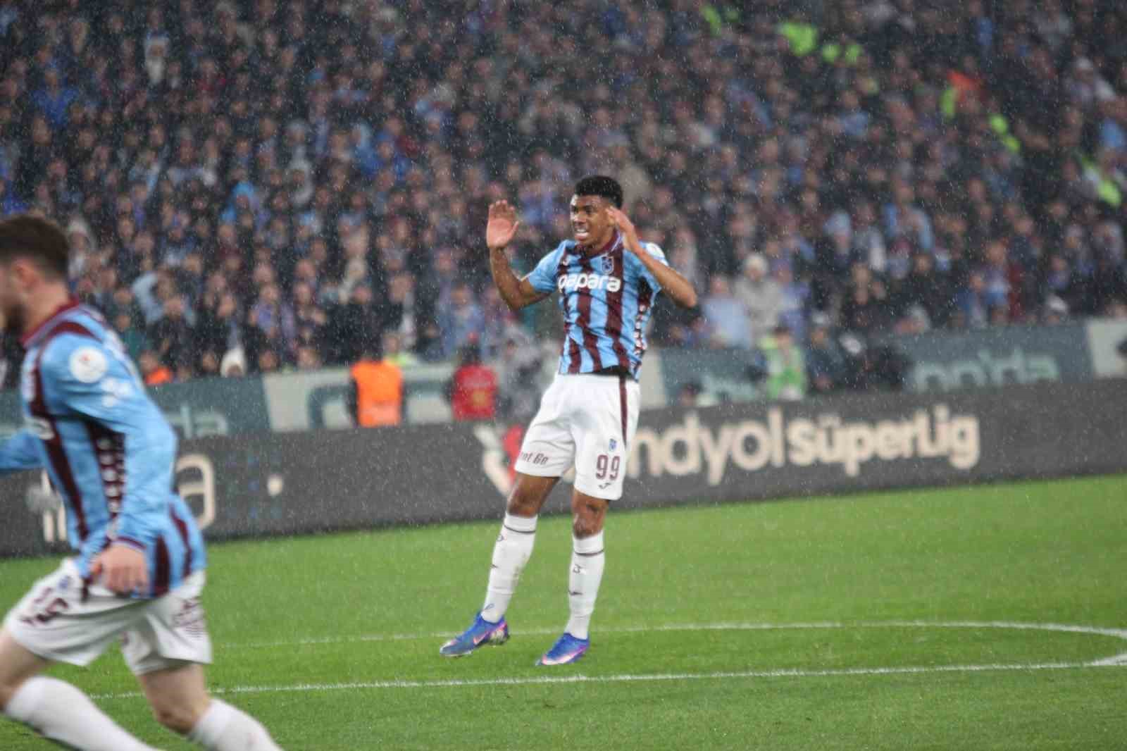 trendyol super lig trabzonspor 2 fenerbahce 2 ilk yari 6 vsn1ZNTB