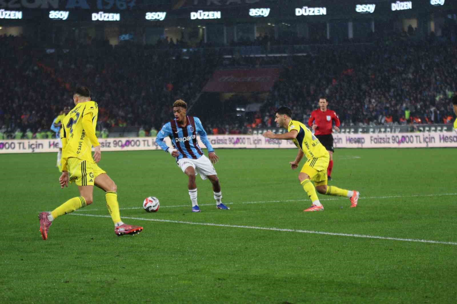 trendyol super lig trabzonspor 2 fenerbahce 3 mac sonucu 10 gM6wEJOH