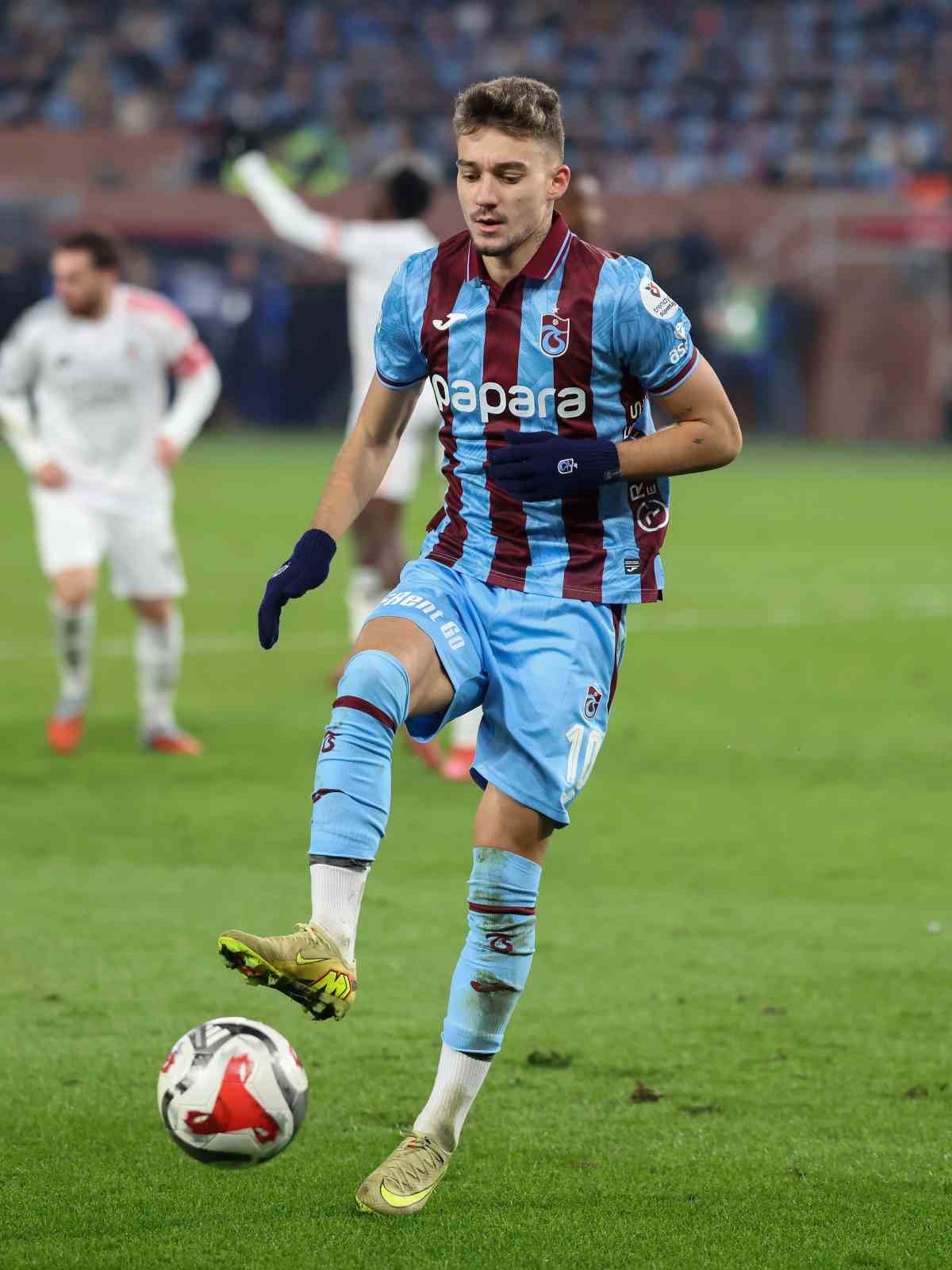 trendyol super lig trabzonspor 3 besiktas 3 mac sonucu 10 CQ8Kl2UC