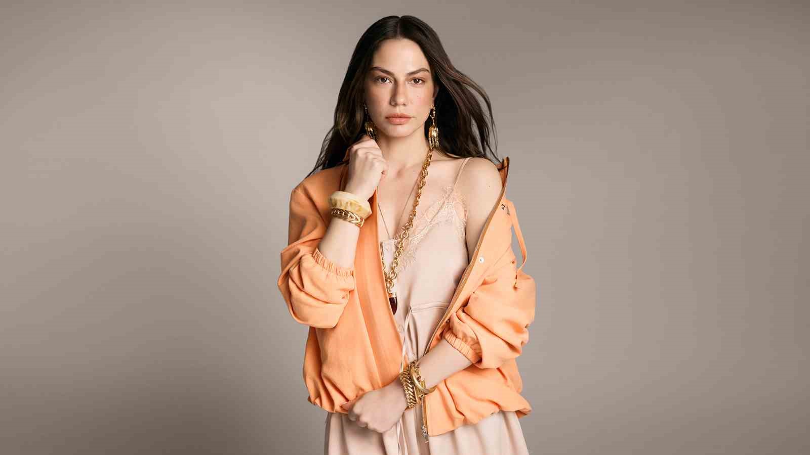 trendyolmillanin yeni marka yuzu demet ozdemir oldu 1 v8wgt37V