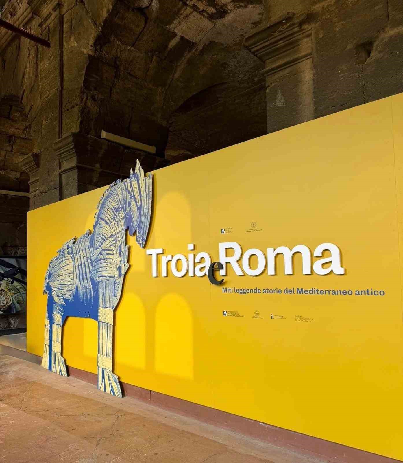 "Troya Sergisi" 221 eserle Roma’da 15 troya sergisi 221 eserle romada 11