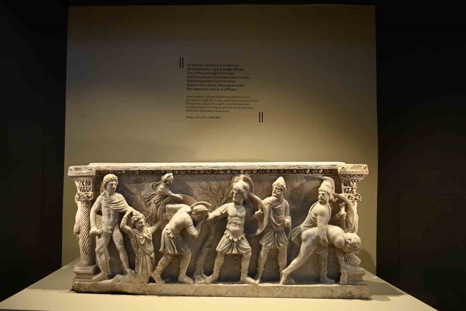 "Troya Sergisi" 221 eserle Roma’da 13 troya sergisi 221 eserle romada 9 bpnlbi4e