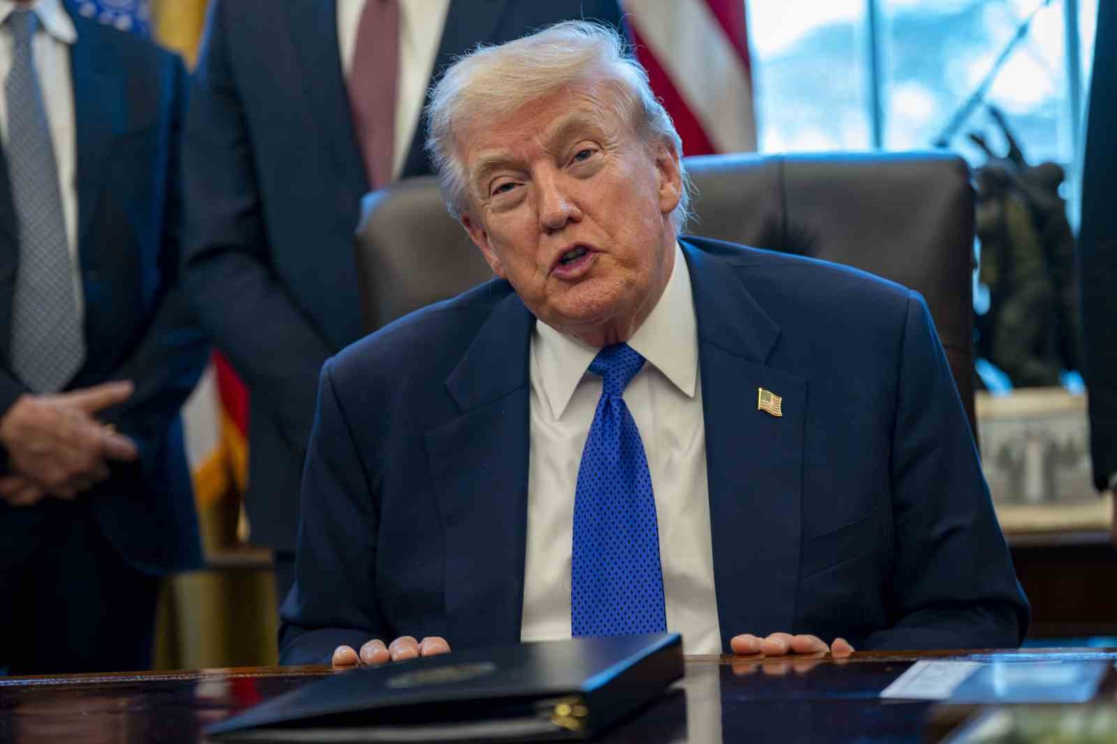 trump diego garcia adasi onemli askeri usteki varligimizin tehdit edilmesine izin vermeyecegim 0