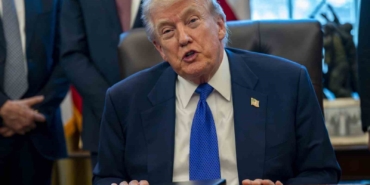 trump-diego-garcia-adasi-onemli-askeri-usteki-varligimizin-tehdit-edilmesine-izin-vermeyecegim-n9PNcZug.jpg