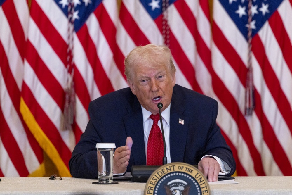 trump hamaney hasta bir adam iranda yeni bir liderlik aramanin zamani geldi 0 FgTHHd5O