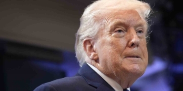 trump-iran-son-birkac-saat-icinde-10-adet-mayin-doseme-botunu-veya-gemisini-imha-ECUdk7dl.jpg