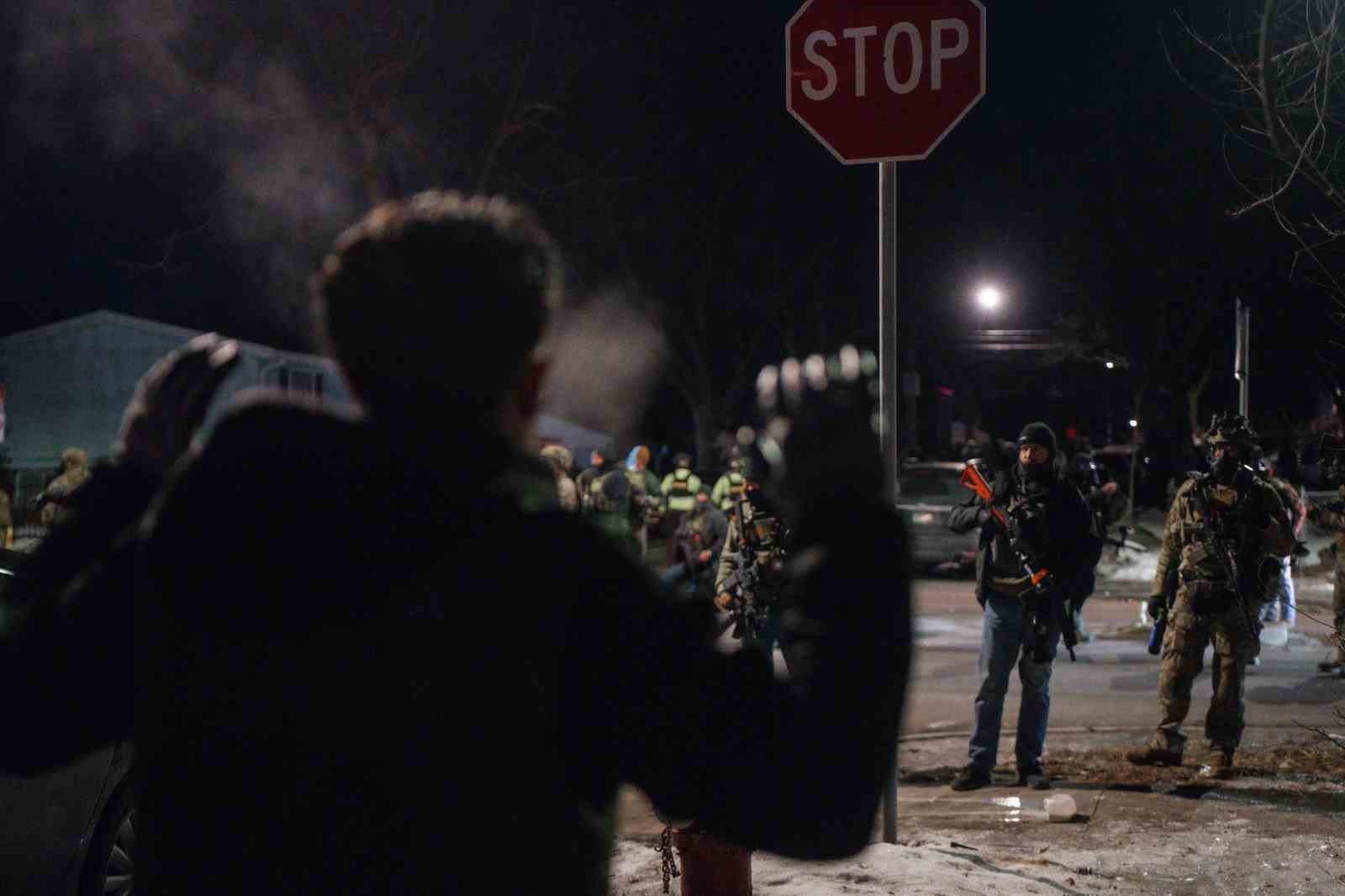 Trump, Minnesota’daki protestoları bastırmak için askeri güç kullanmakla tehdit etti 9 trump minnesotadaki protestolari bastirmak icin askeri guc kullanmakla tehdit etti 5 ngMmVc5n