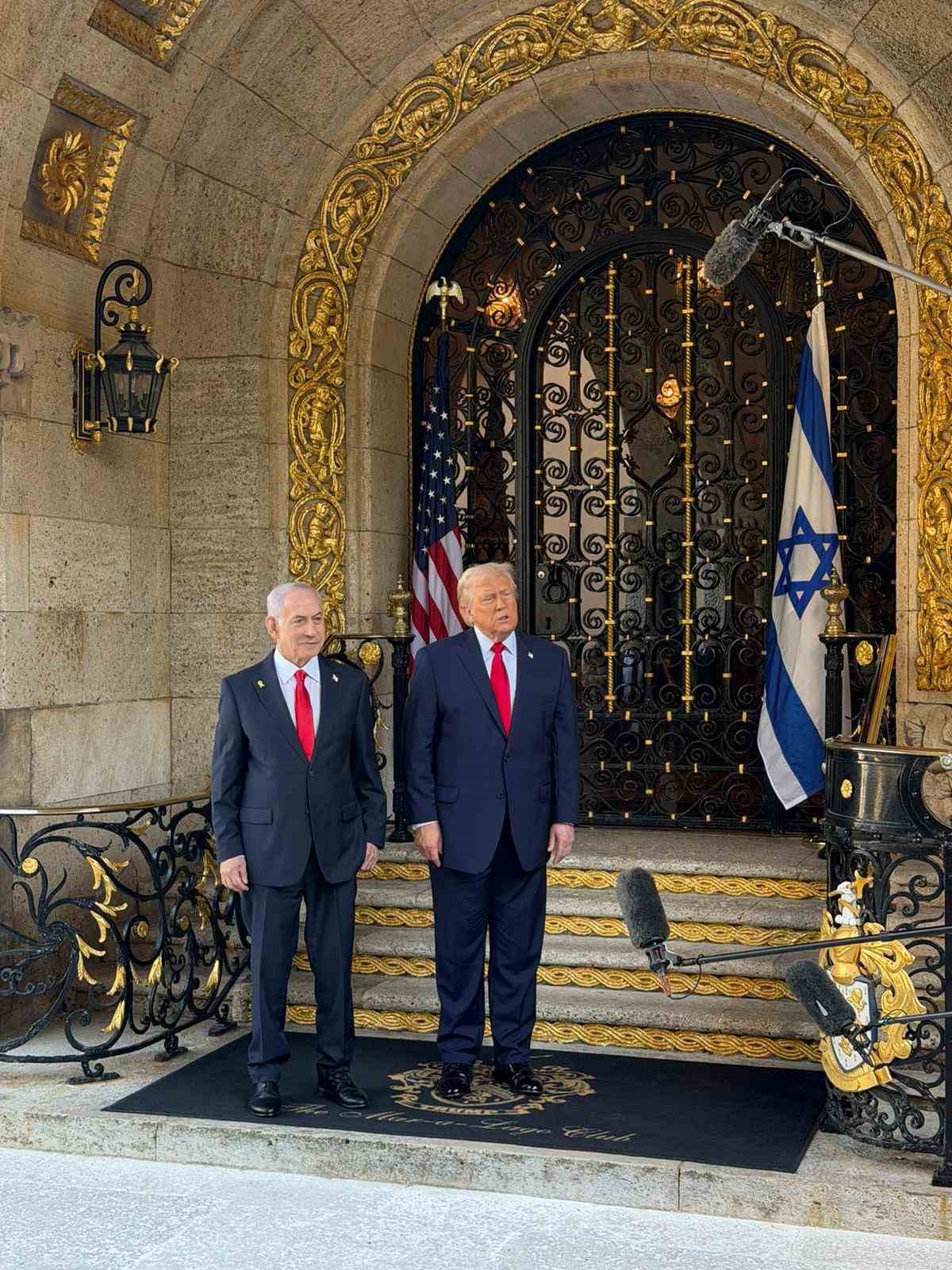 trump netanyahu ile bir araya geldi 4 ZF14GbMs
