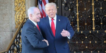 trump-netanyahu-ile-bir-araya-geldi-R7STRCJ8.jpg