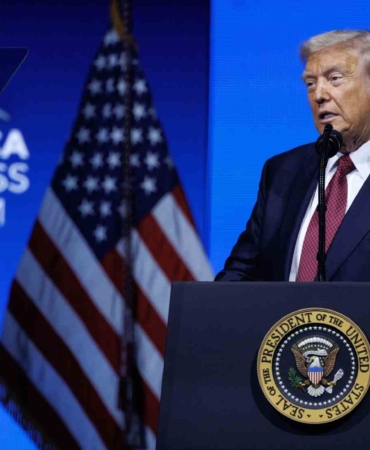 trump-new-york-belediye-baskani-mamdaniyi-hedef-aldi-amerikalilar-komunizm-ve-sagduyu-arasinda-secim-rPqjRxkA.jpg