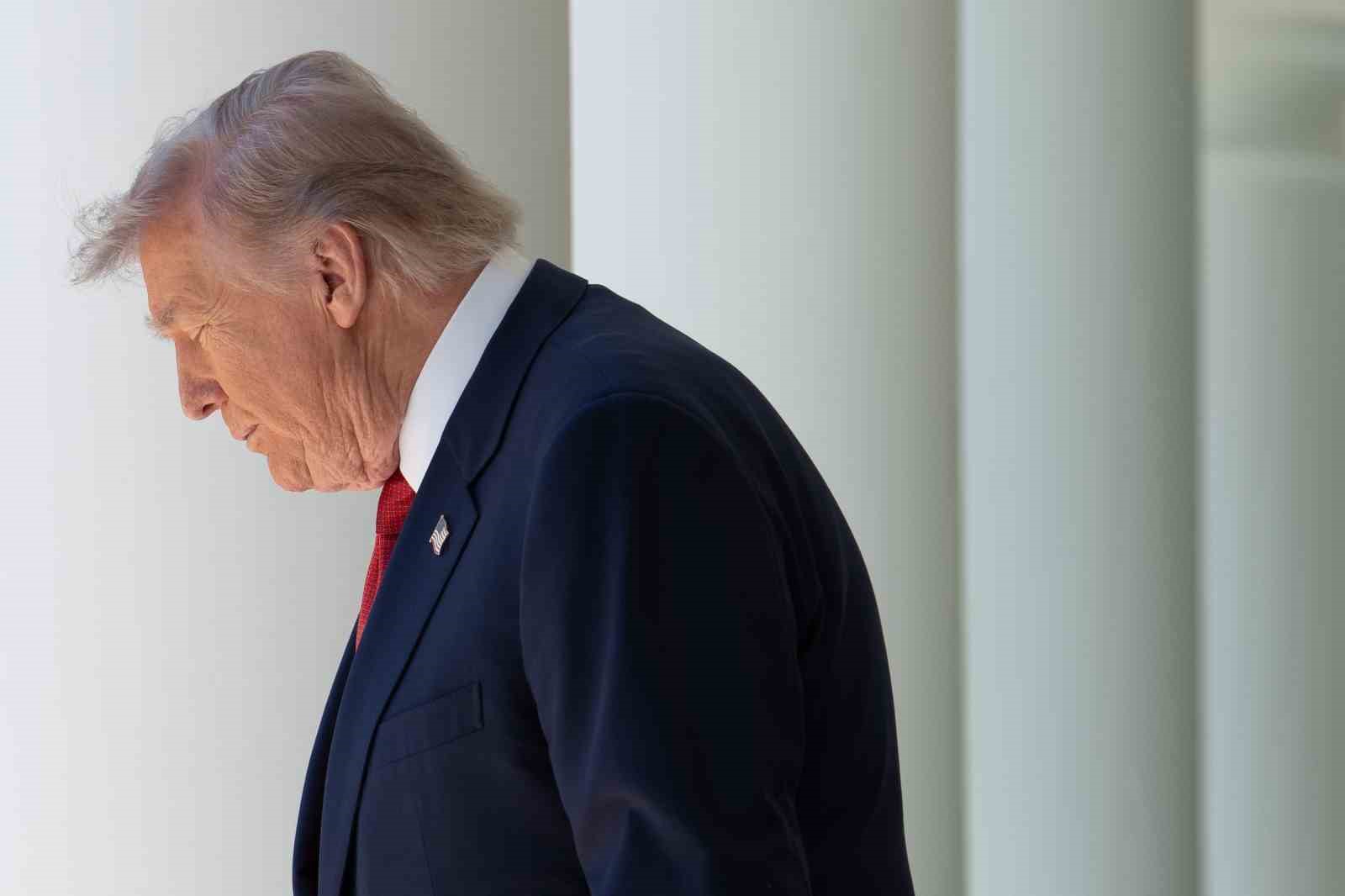 trump rusya ukrayna arasinda 3 gunluk ateskes ilan edilecek 0 TtZ7CfDb