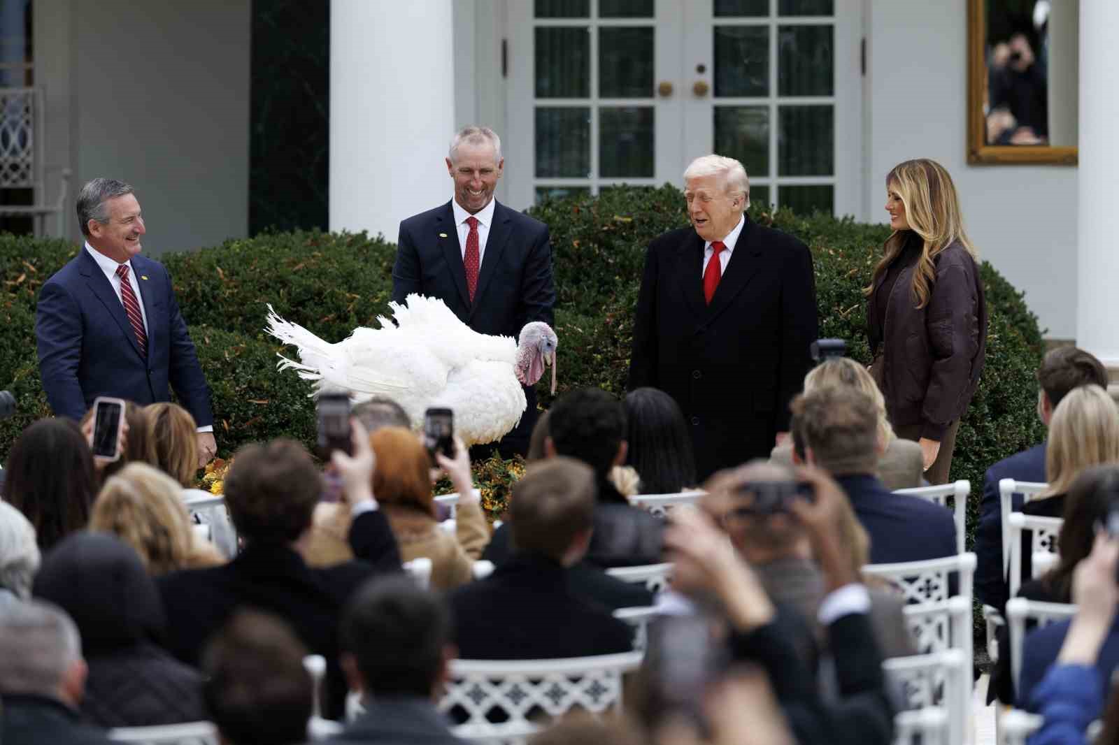 trump ukrayna rusya bir anlasmaya cok yakin oldugumuzu dusunuyorum 2 JC7GBLVC