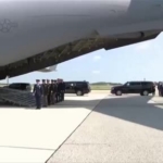 trump-urdun-ve-irakta-olen-abd-askerlerinin-cenazelerini-karsiladi-jW1IIWmr.jpg