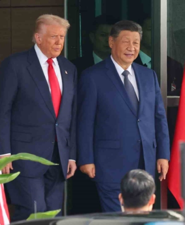 trump-ve-xi-telefonda-gorustu-nr1mIIUf.jpg