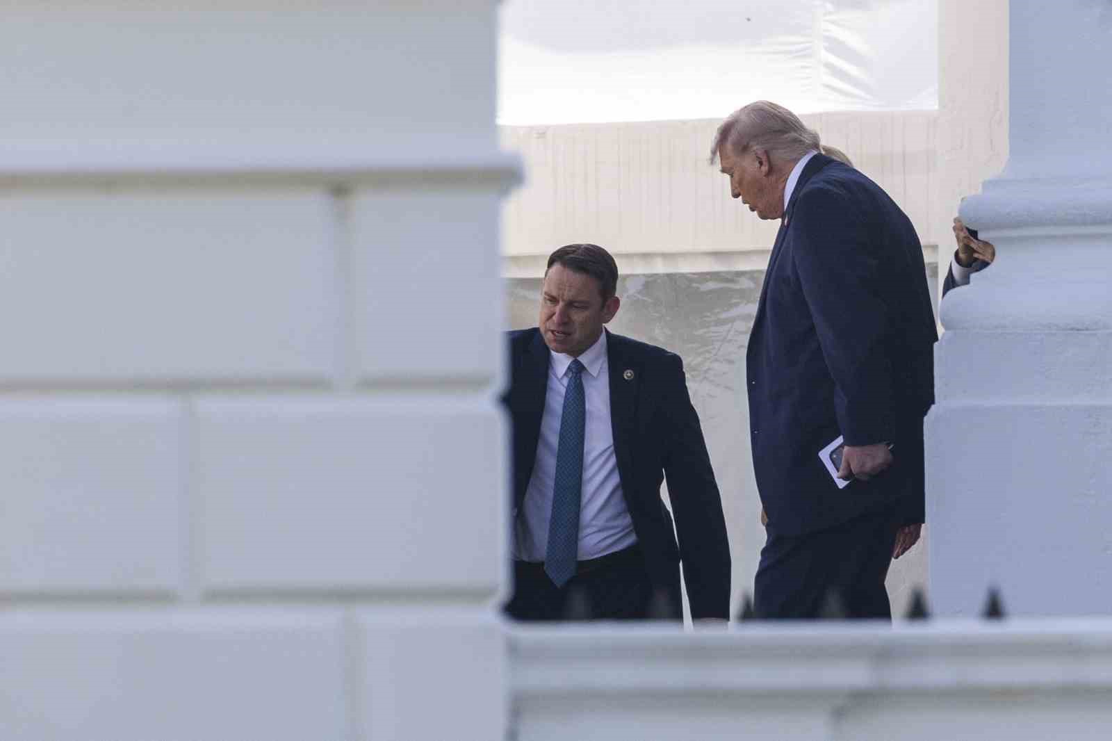 trump yuksek mahkeme durusmasina katilan gorevdeki ilk baskan oldu 4 gH2LM5Dr