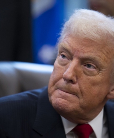 trumptan-netanyahunun-yolsuzluk-davalarinda-affedilmesi-cagrisi-cA285gUk.jpg