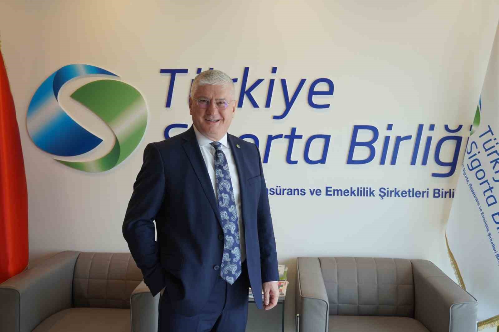 TSB Başkanı Yaşar: "Sigorta sisteminin temel amacı prim üretmek değil, mali yükü üstlenmektir" 4 tsb baskani yasar sigorta sisteminin temel amaci prim uretmek degil mali yuku ustlenmektir 0 dcOab5Am