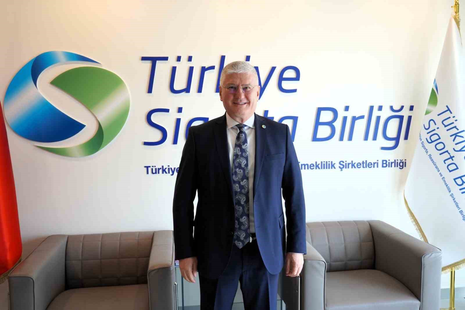 TSB Başkanı Yaşar: "Sigorta sisteminin temel amacı prim üretmek değil, mali yükü üstlenmektir" 7 tsb baskani yasar sigorta sisteminin temel amaci prim uretmek degil mali yuku ustlenmektir 3