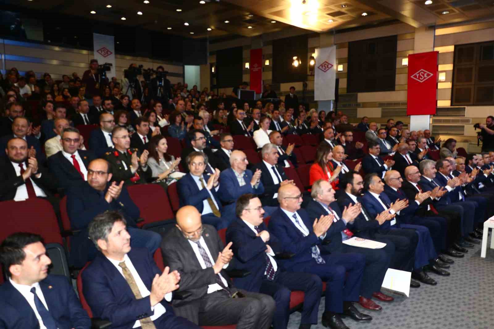 tse baskani sahin tse laboratuvarlariyla uzman kadrolariyla ve denetim kapasitesiyle ulkemizin en stratejik teknik vdIUHLC1