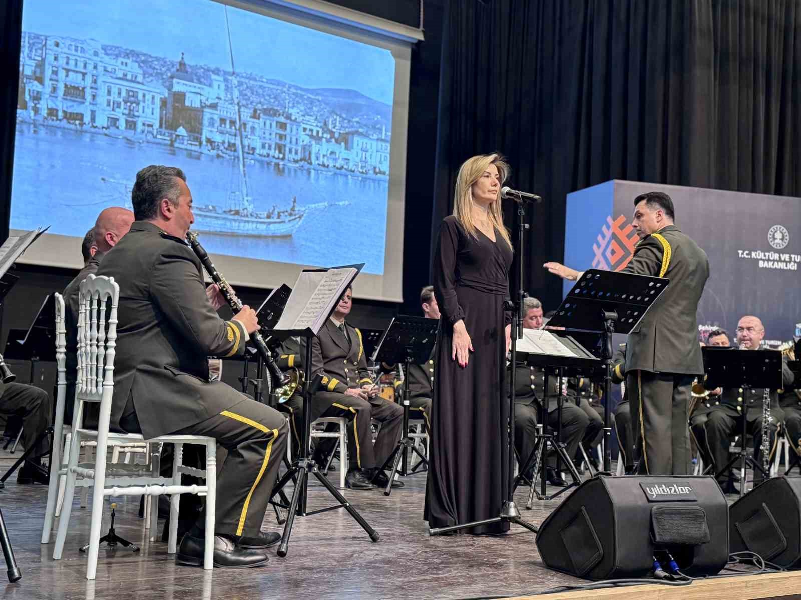tsk armoni mizikasi komutanligi mardinde konser verdi 0 tFQ9ykFu
