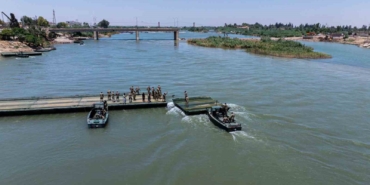 tsk-ve-suriye-ordusu-firat-nehri-uzerinde-yuzer-kopru-insa-etti-fT8X6y5n.jpg