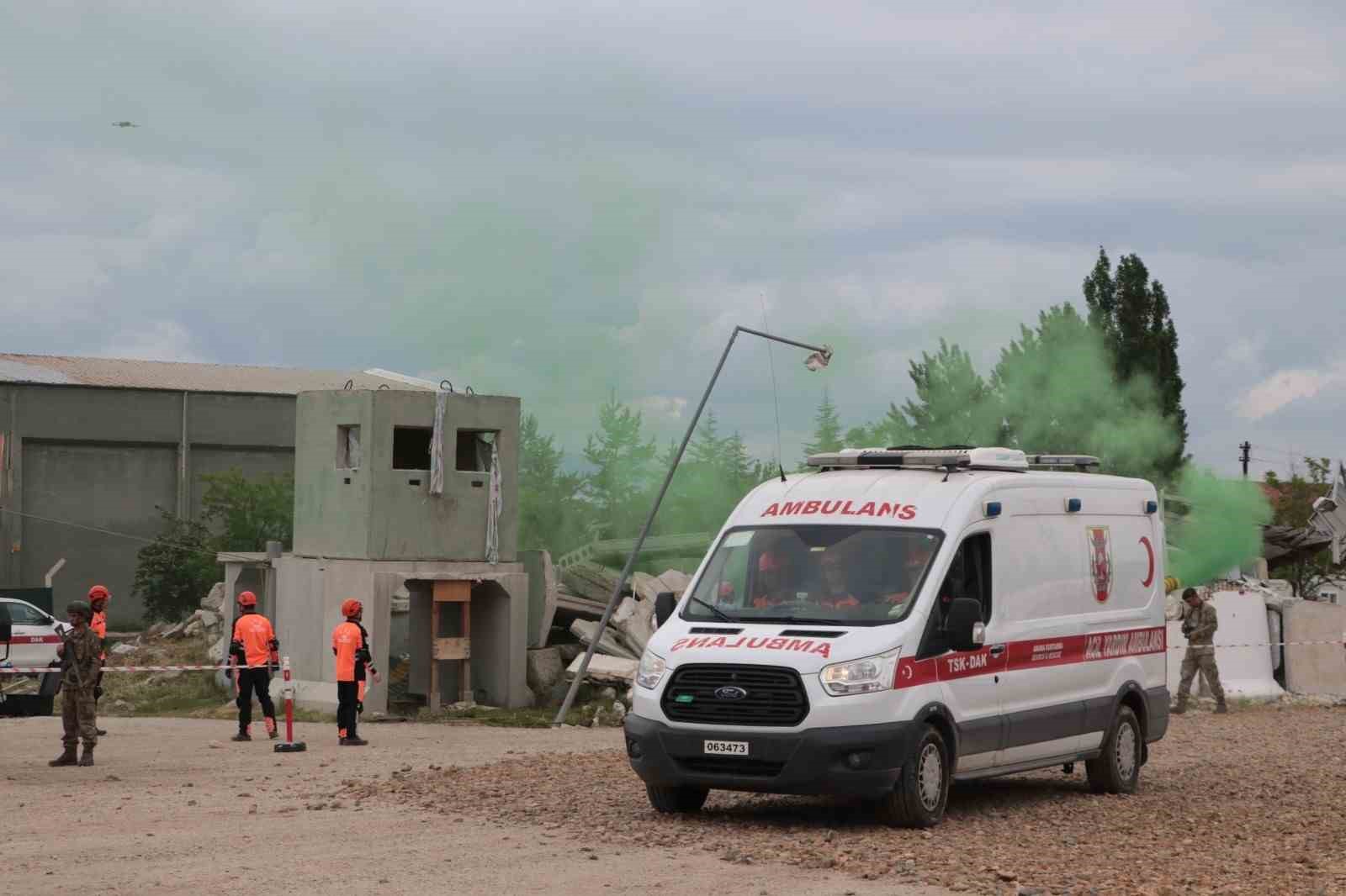 tskdan insani yardim tatbikati 2026da gercegini aratmayan deprem senaryosu 5