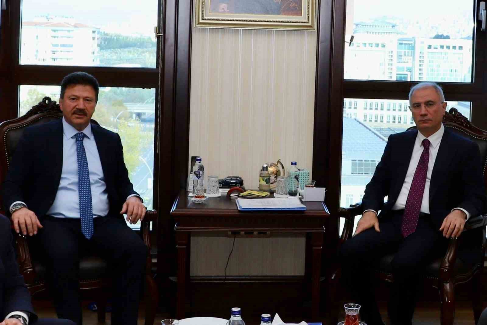 tsof genel baskani yiginer ak parti genel baskan vekili alaya ulasim esnafinin sorunlarini iletti GwDwNsJh