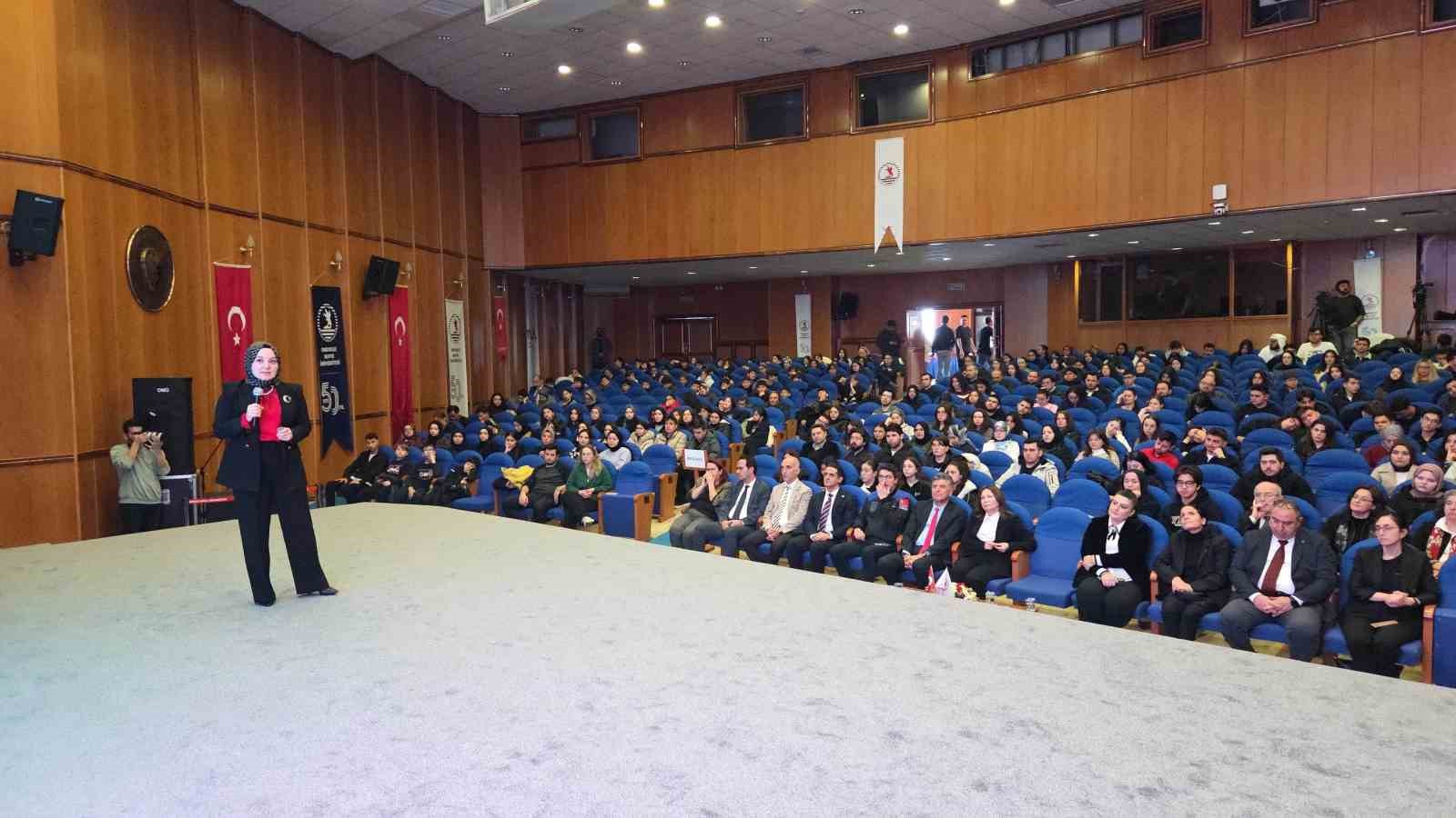 tua baskan yardimcisi dulkan uzay teknolojilerinde etkin rol ustlenen bir turkiyeyi gormek istiyoruz 6 stvRykUr
