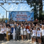 tubitak-4006-c-bilim-fuarlari-festivali-izmirde-kapilarini-acti-UBIIBQrZ.jpg