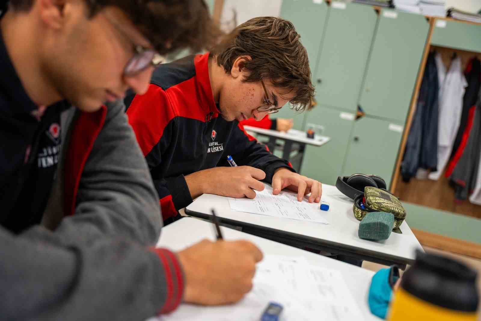 tubitak fen lisesi gelecegin bilim insanlarini ariyor basvurular 15 temmuzda sona eriyor 2 Ug9FQMV5