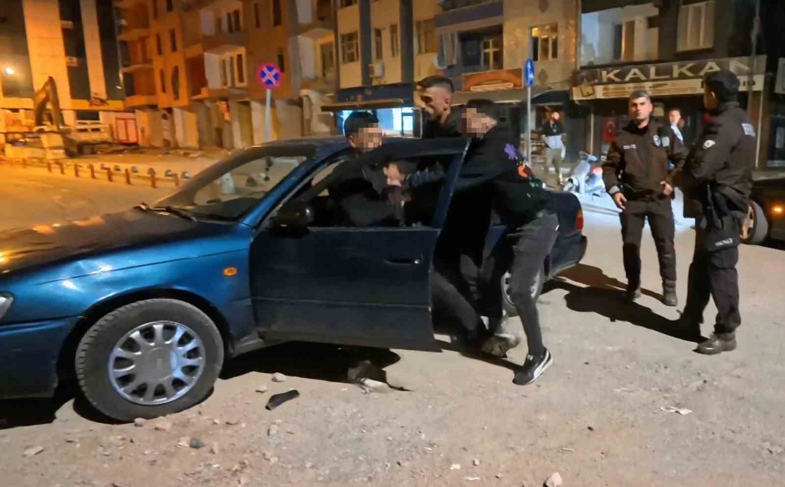 tukuruk yuzunden kavga cikti alkollu sahsi yakinlari bile sakinlestiremedi 0 IGXAiEak