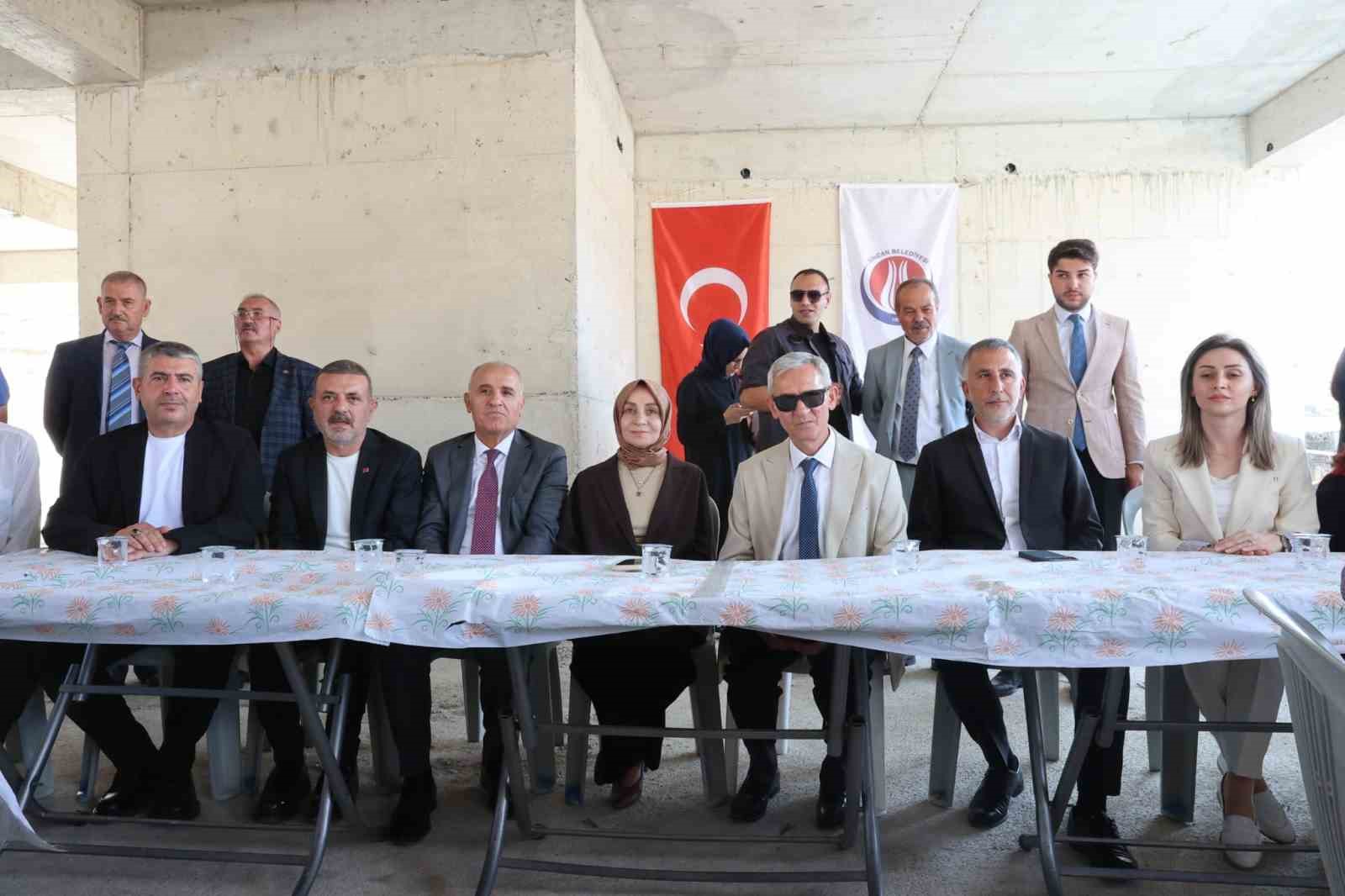 tumozderden asure ikrami 2 uQdw6HLm
