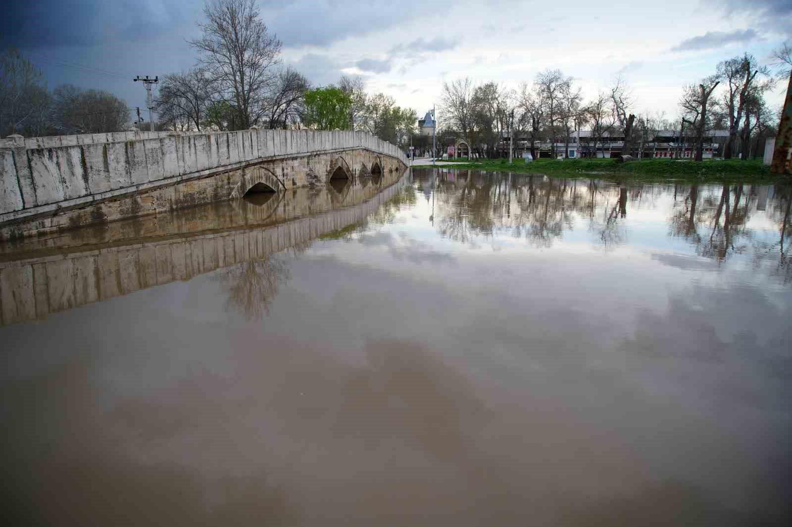 tunca nehri tasti sarayici havadan goruntulendi 4 zcI7FMsB