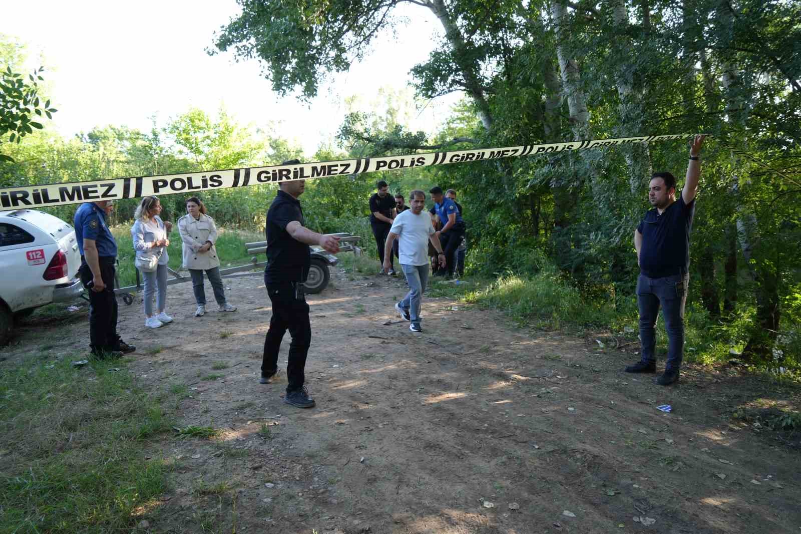tunca nehrinde 2 arkadasin cesedi bulundu 0 NgLUJdnf