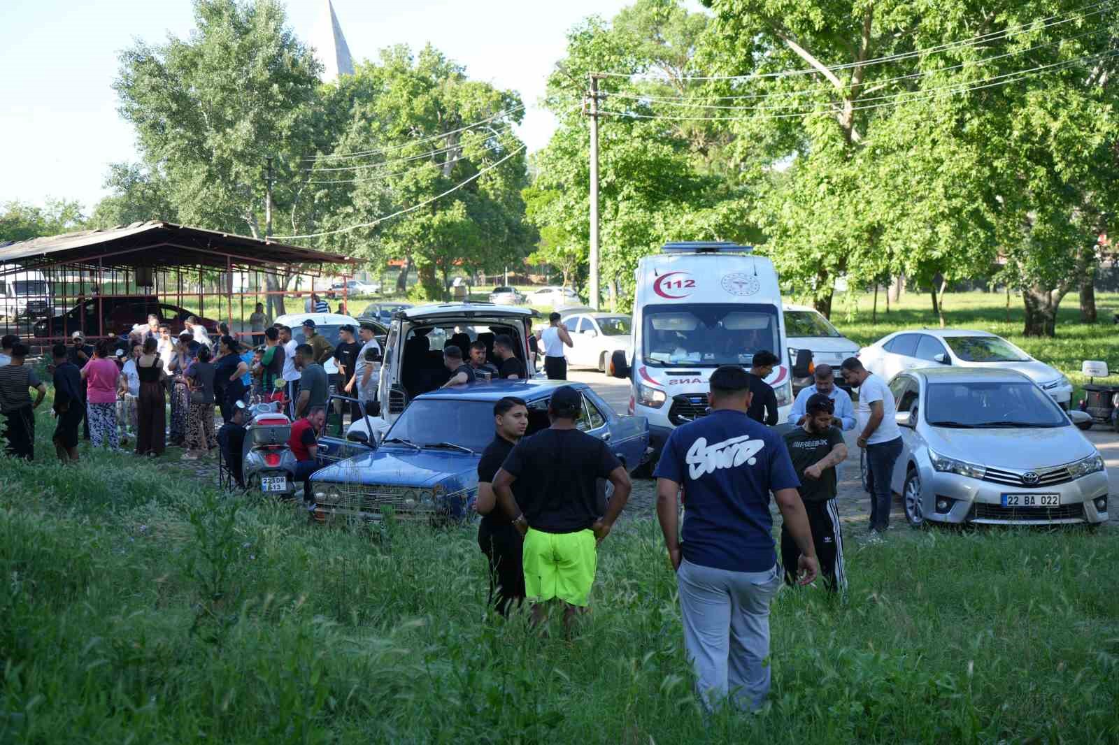 tunca nehrinde 2 arkadasin cesedi bulundu 2 XiKVzCvm