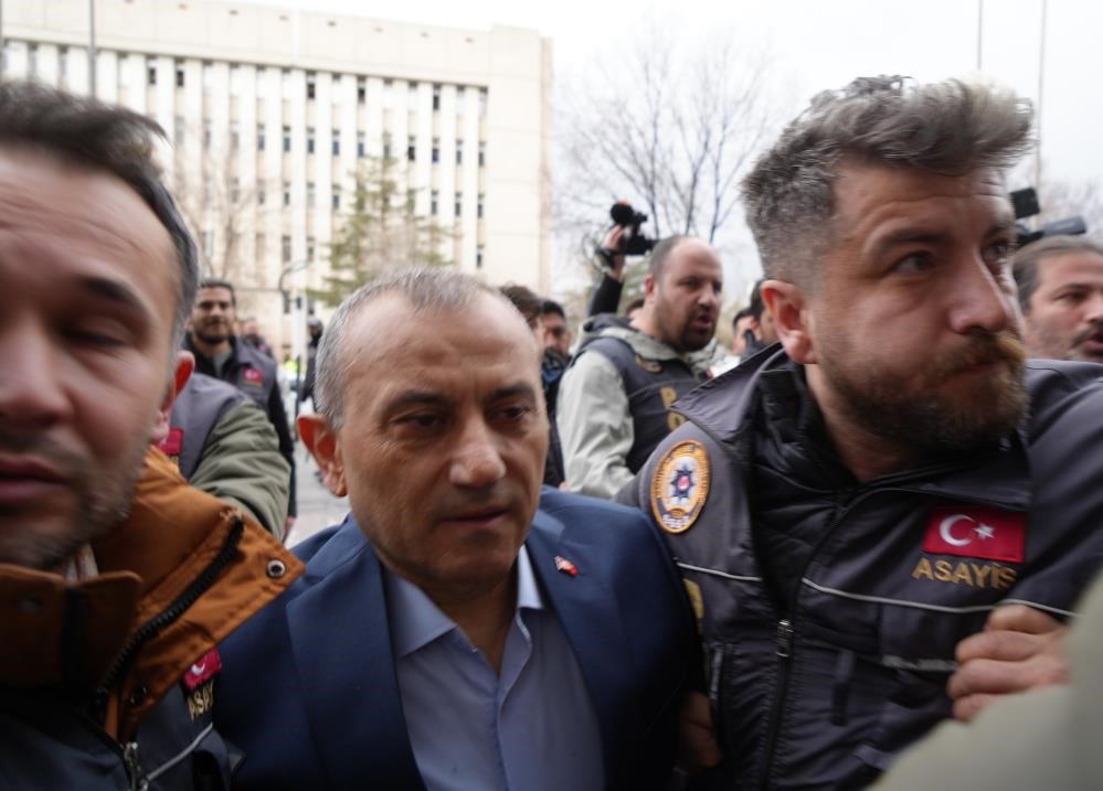 tuncay sonel tutuklanma talebiyle mahkemeye sevk edildi 0 AMOJiEaa