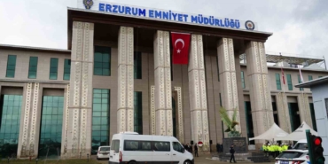 tuncay-sonelin-polisteki-sorgusu-suruyor-krNPhg9q.jpg