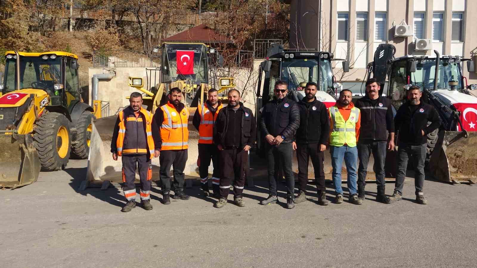 tunceli 200 arac ve 842 arama kurtarma personeliyle kisa hazir 4 78iOIPwL