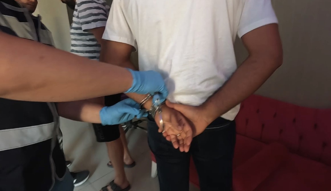 tunceli merkezli fuhus operasyonu 6 supheli tutuklandi 0 5dBEsywi