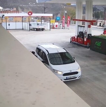 tuncelide-42lik-deprem-ani-guvenlik-kamerasina-yansidi-tG5zHpLH.jpg