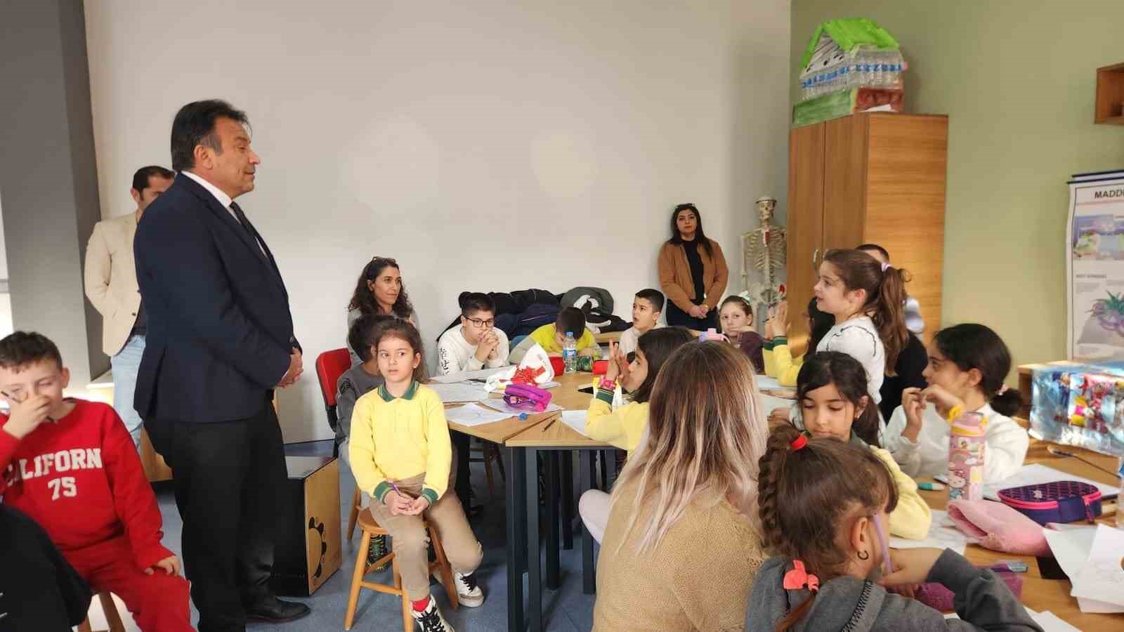 tuncelide cocuklar sanatla kendini kesfediyor 5 kdJCLlEh