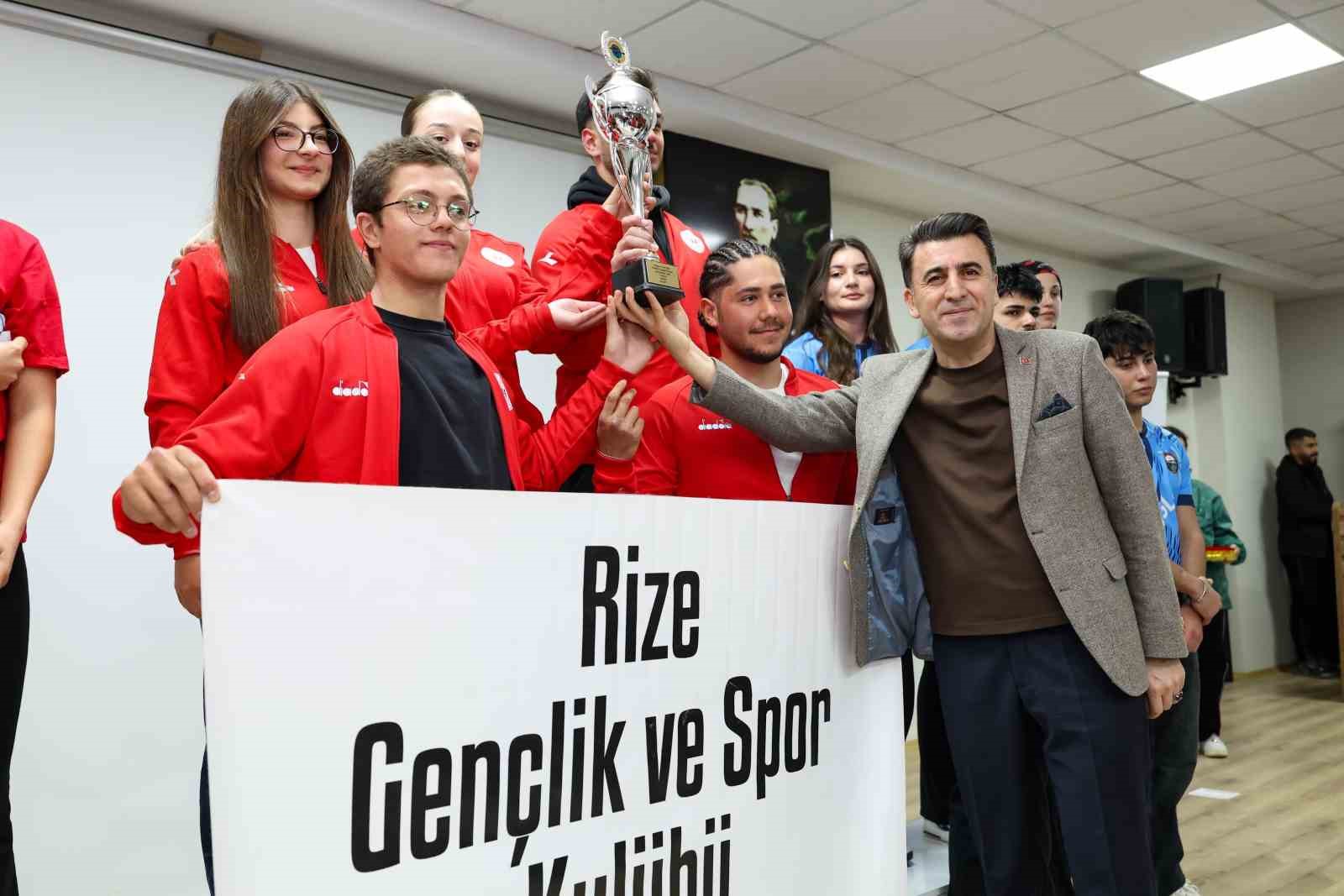 tuncelide duzenlenen turkiye rafting sampiyonasi son erdi 9 CqWzFiLl